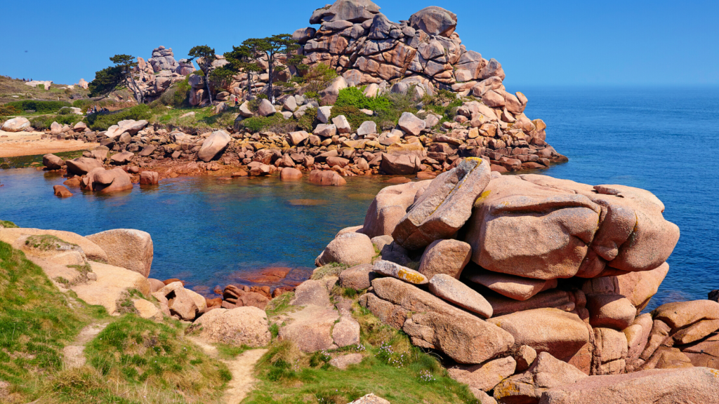  The Côte de Granit Rose in northern Brittany is a delight for the senses and is one of my recommended places to visit in France