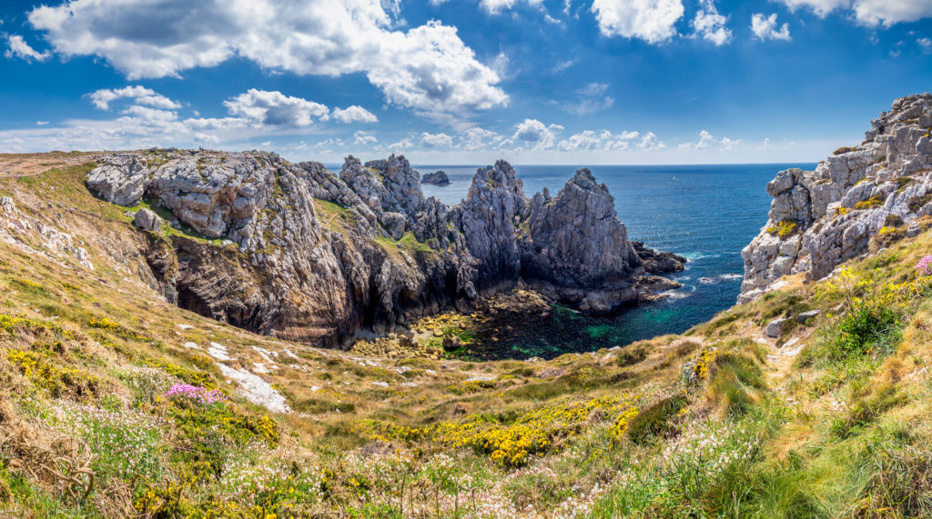 View of Pointe de Pen-Hir on the Crozon peninsula in Brittany.