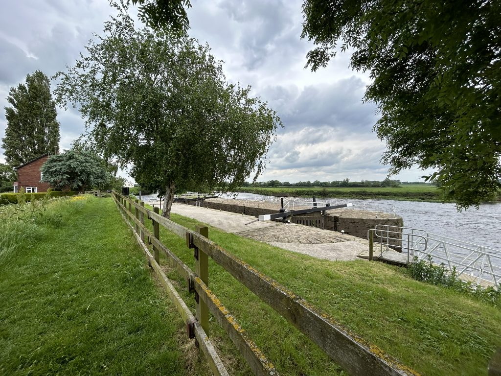 ALongside the lock on the River Aire